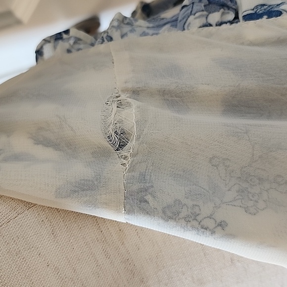 🔔 2/$35 Chic wish Swallow and Rose Printed Tie Strap Midi Dress - Picture 10 of 11